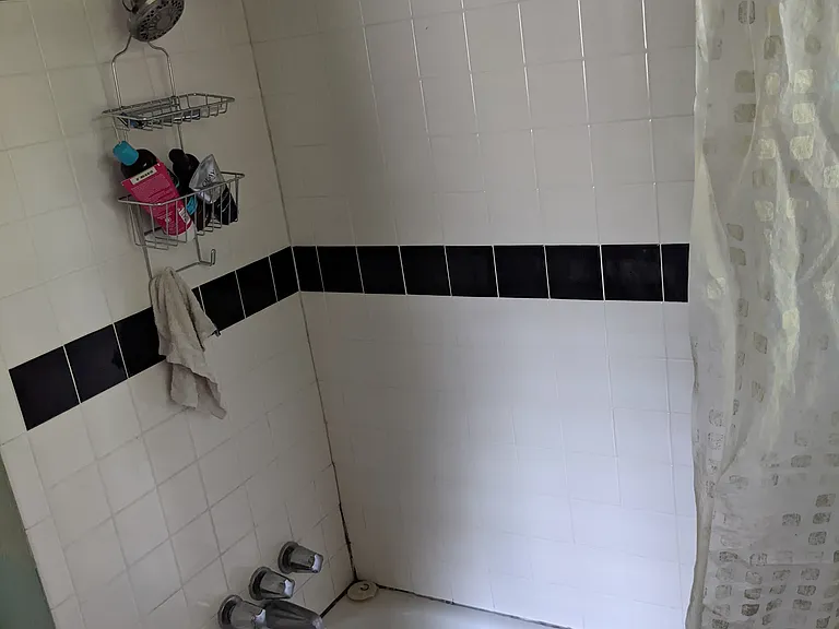 3711 Tom Green St #B — Photo 7