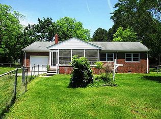 5136 Ballahack Rd, Chesapeake, VA 23322