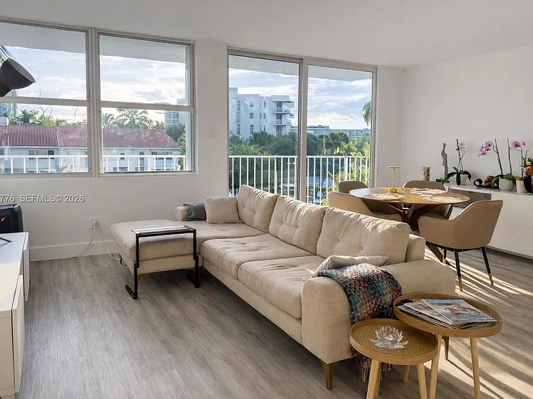 16565 NE 26th Ave #3C — Photo 3