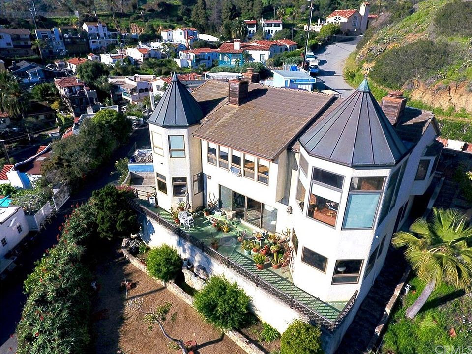 1st image of 317 Las Lomas Dr
