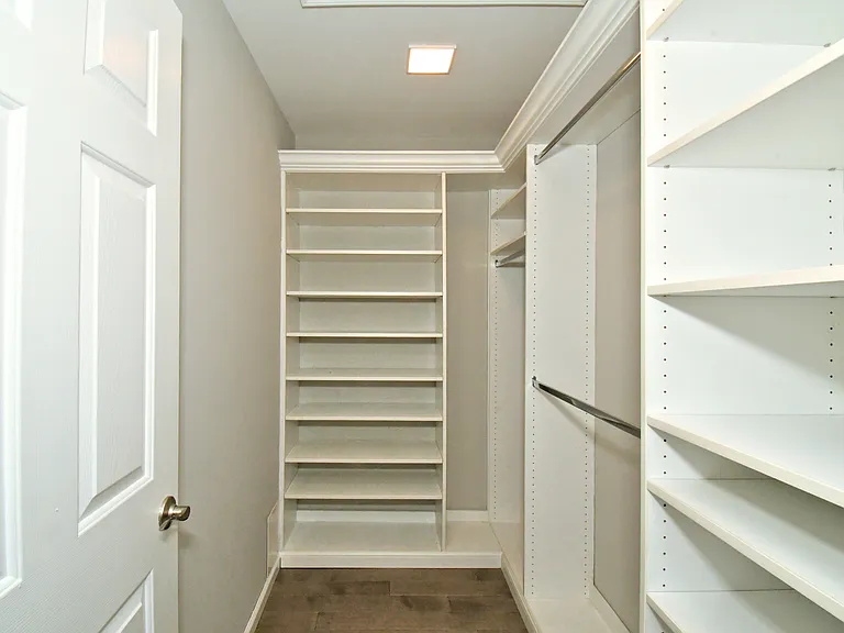 18 Norsham Way #1 — Photo 9