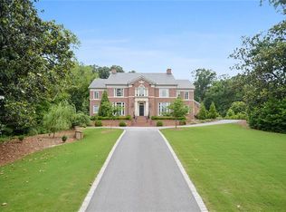 1817 W Wesley Rd NW, Atlanta, GA 30327