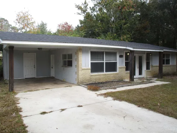 2936 Summer St, Milton, FL 32583