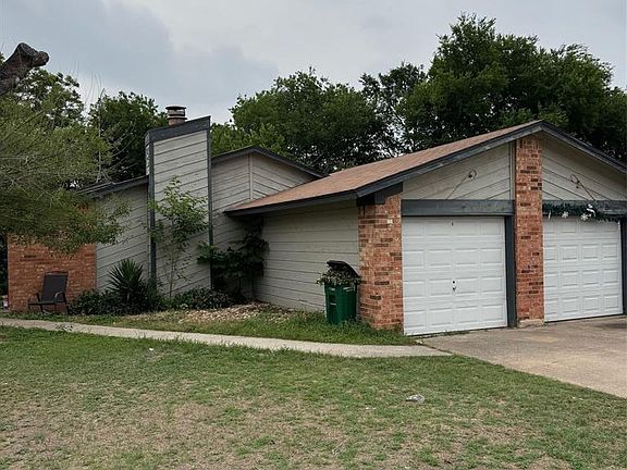 4th image of 10805 Lanshire Dr #B