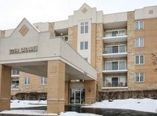 2260 S Grace St APT 107, Lombard, IL 60148