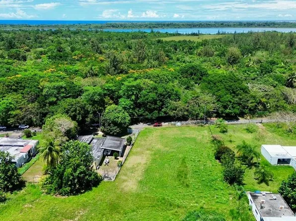 Bo Coto Norte Sector Guayaney Manati, Manati, PR 00674