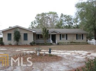 604 Early St, Springfield, GA 31329