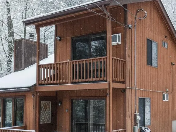 2108 Scarborough Way, Bushkill, PA 18324