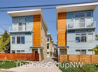 942 N 97th St, Seattle, WA 98103