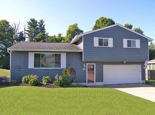 2306 Sherwin Dr, Twinsburg, OH 44087