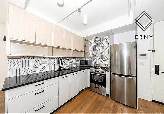 4th image of 323 E 19th St #5G