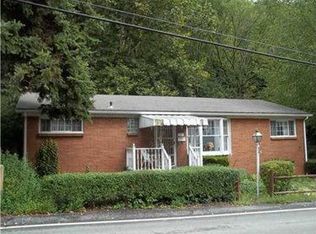 324 Crawford Run Rd, Creighton, PA 15030