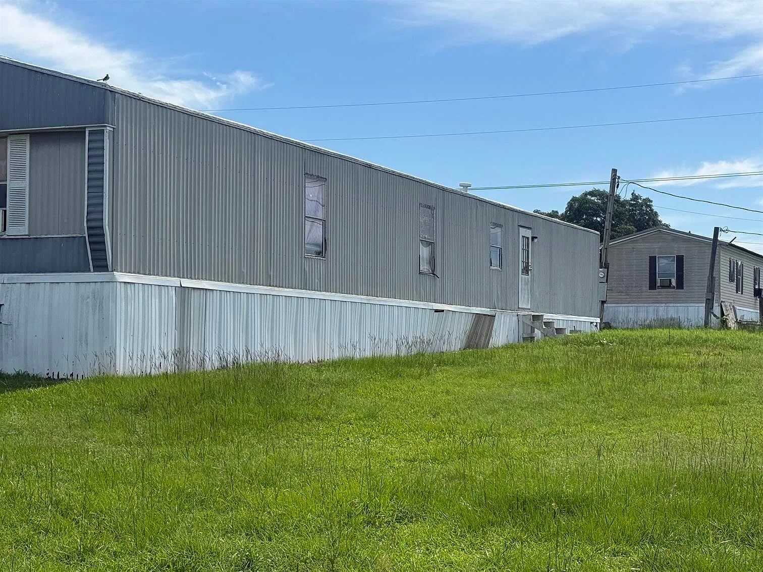 27 CR899 — Photo 2