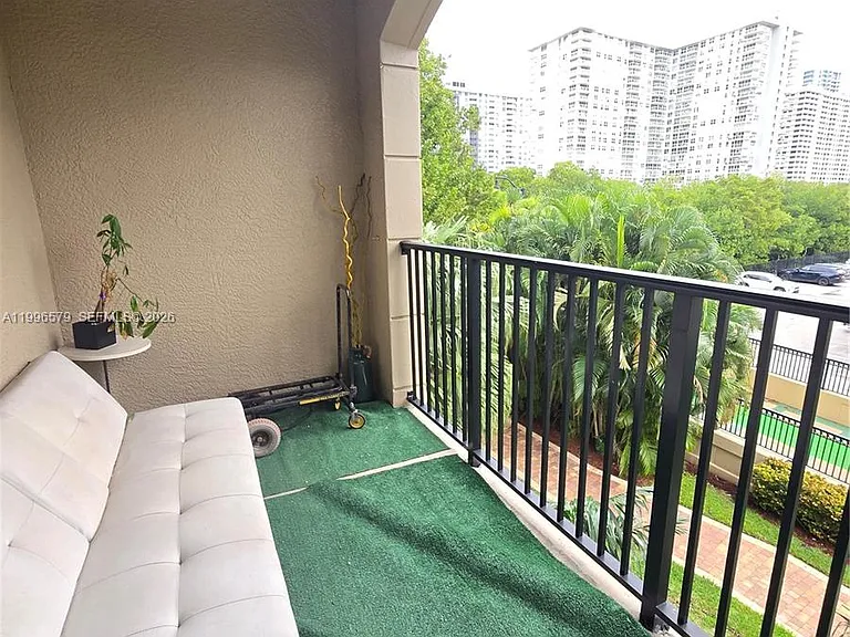 17150 N Bay Rd #2316 — Photo 7