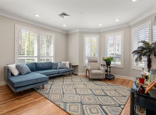 629 Hammond St UNIT W100, Brookline, MA 02467