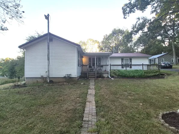 32 State Route 34 S, Rosiclare, IL 62982