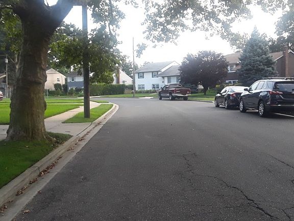 5th image of 1069 Northgate Ct
