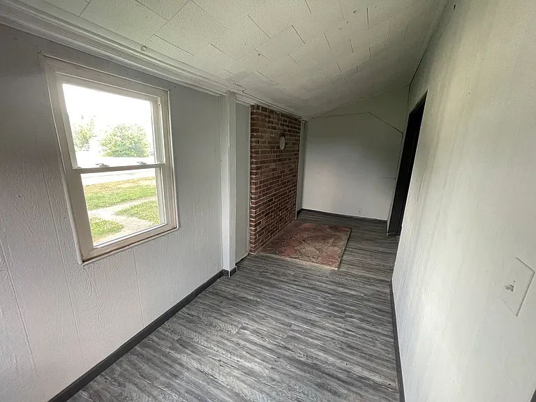 15510 College Ave #G — Photo 9