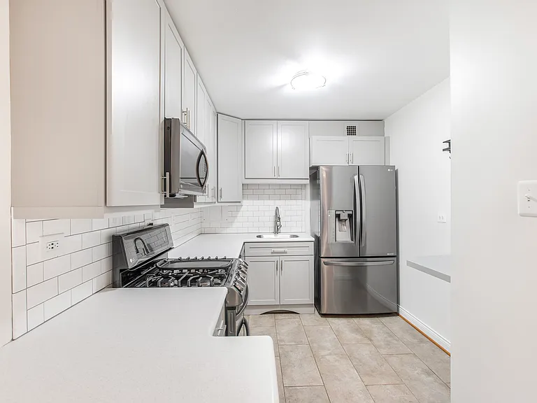 700 7th St SW #137 — Photo 2