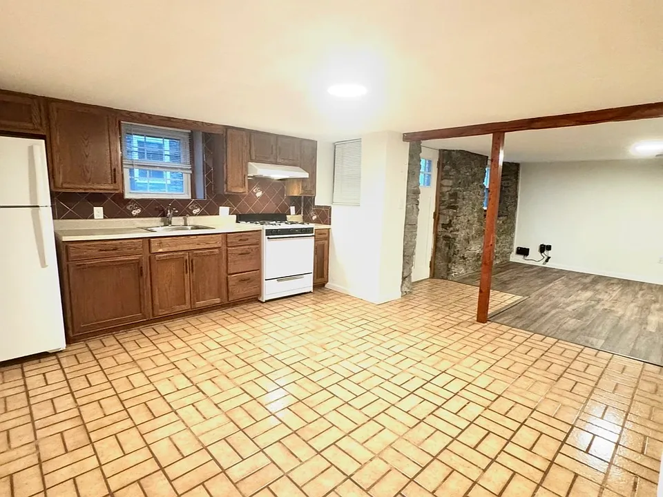 177 Transit St