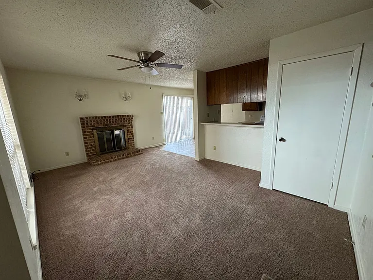 1307 Covey — Photo 3