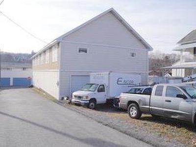 201 Chestnut St, Slatington, PA, 18080