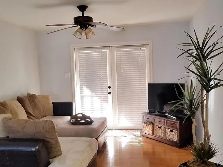 2744 Briarhurst Dr #36 — Photo 4