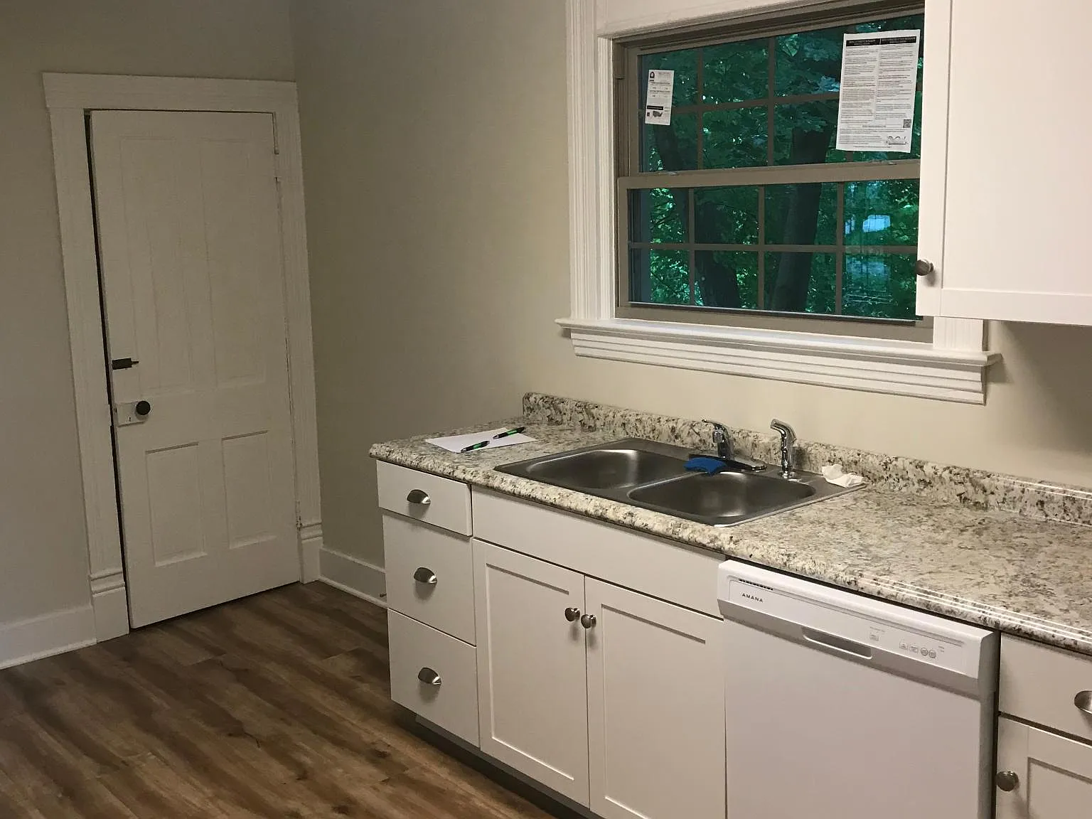 2 bed, $1,050 — Photo 3