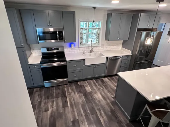 3270 Damon Rd, Michie, TN 38357