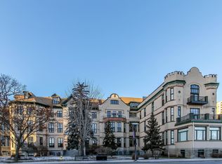 589 Rideau St #205, Ottawa, ON K1N6A1