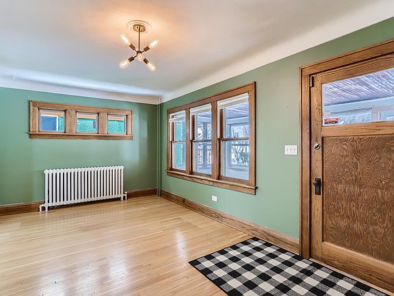 4th image of 1392 Palace Ave