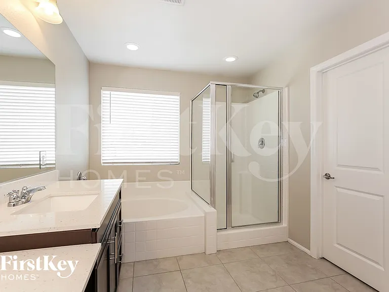 5616 Salt Rock St — Photo 10