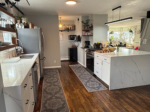 5th image of 3616 Lyndale Ave S #1