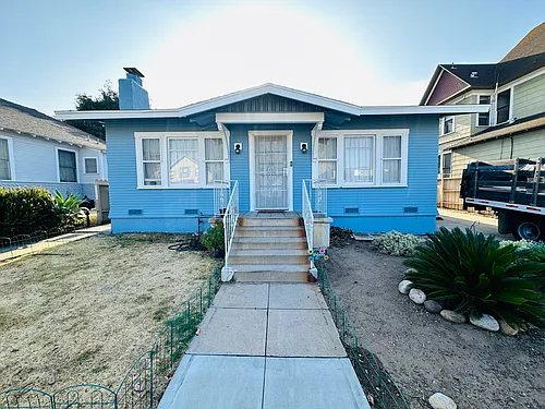 517 21st St Photo 1
