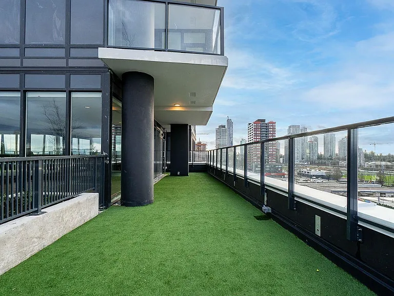 10750 135a St #4205 — Photo 34