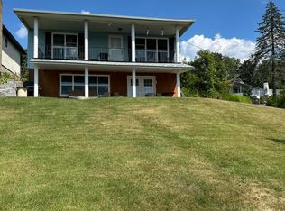41 Lakefront Ln, Scott Township, PA 18433