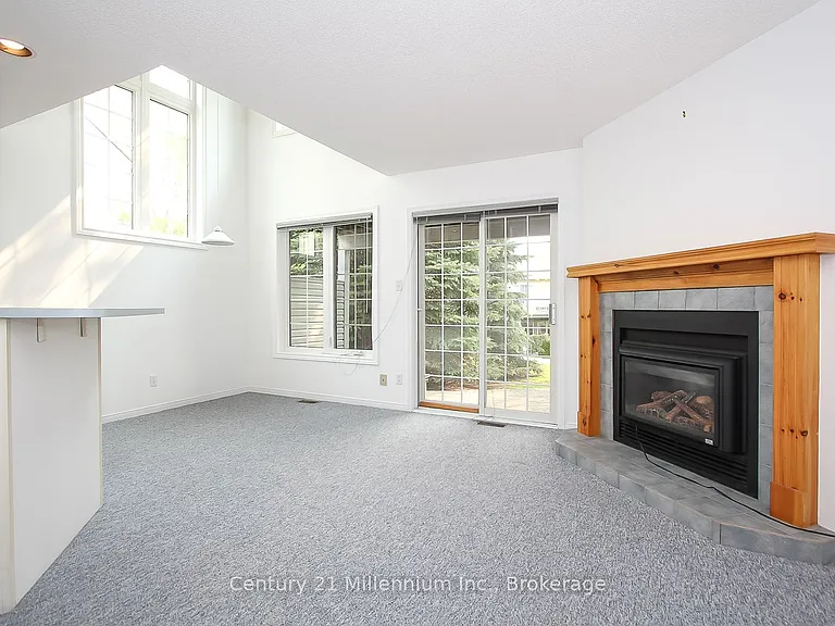 146 Settlers Way #36 — Photo 7