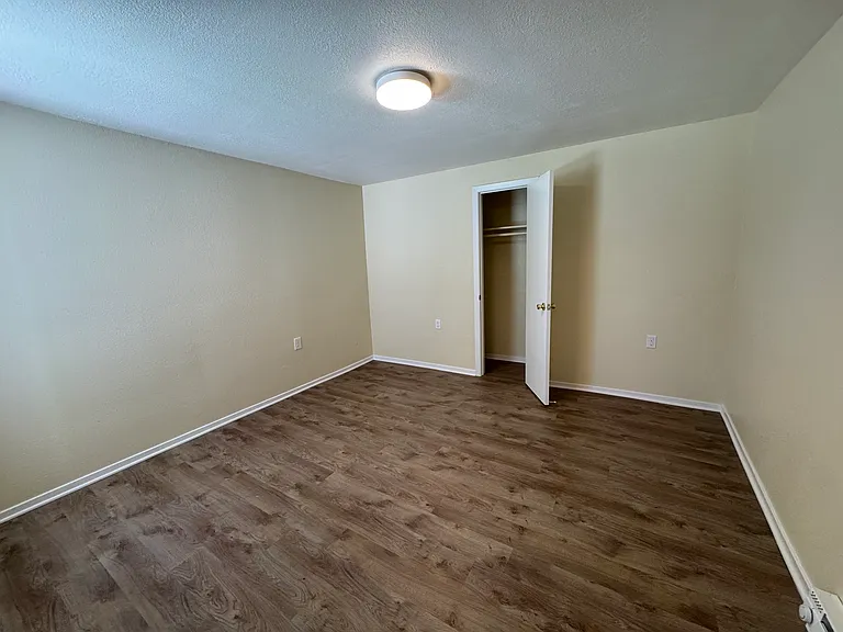 3216 Briggs Ave #B — Photo 5