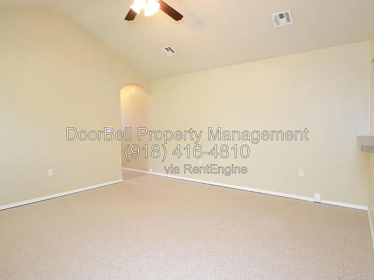 6009 S Madison Pl — Photo 9