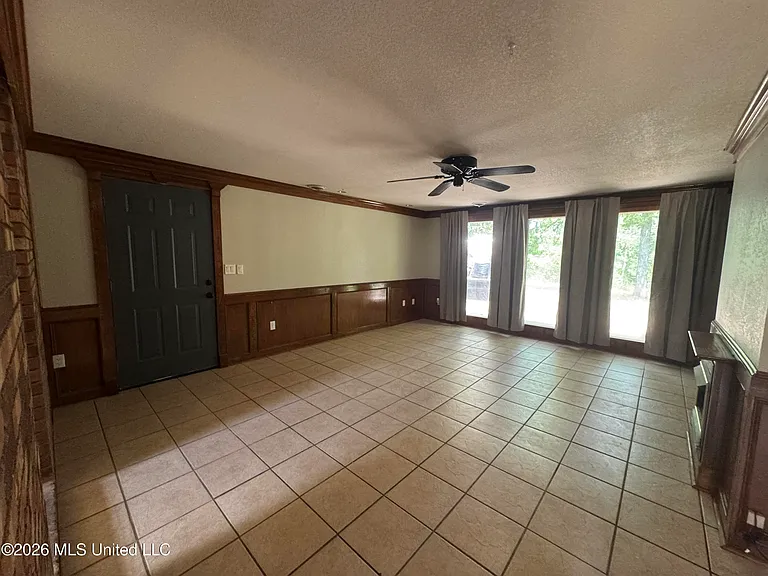 21 County Road 187 — Photo 16