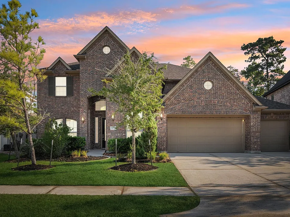 4055 Woodland Meadow Dr