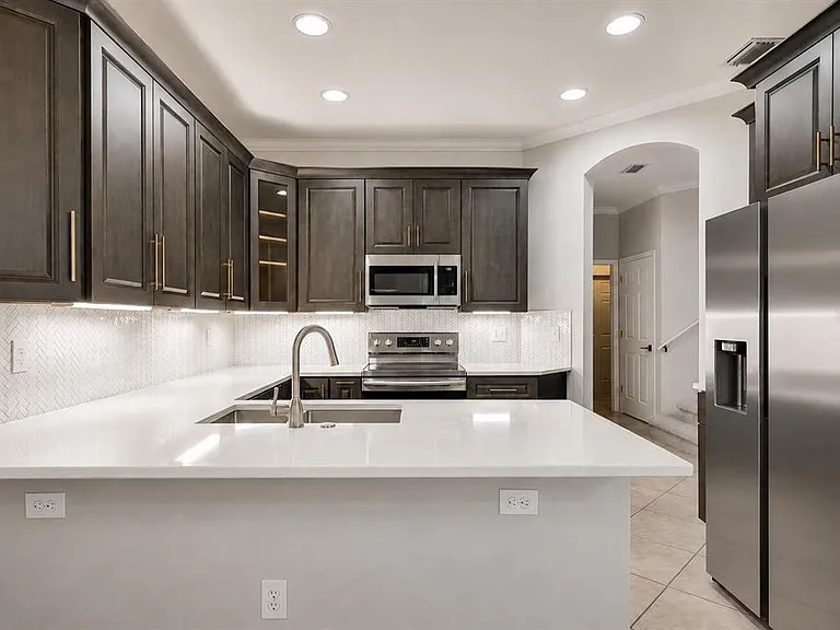 8169 Stone Leaf Ln — Photo 5