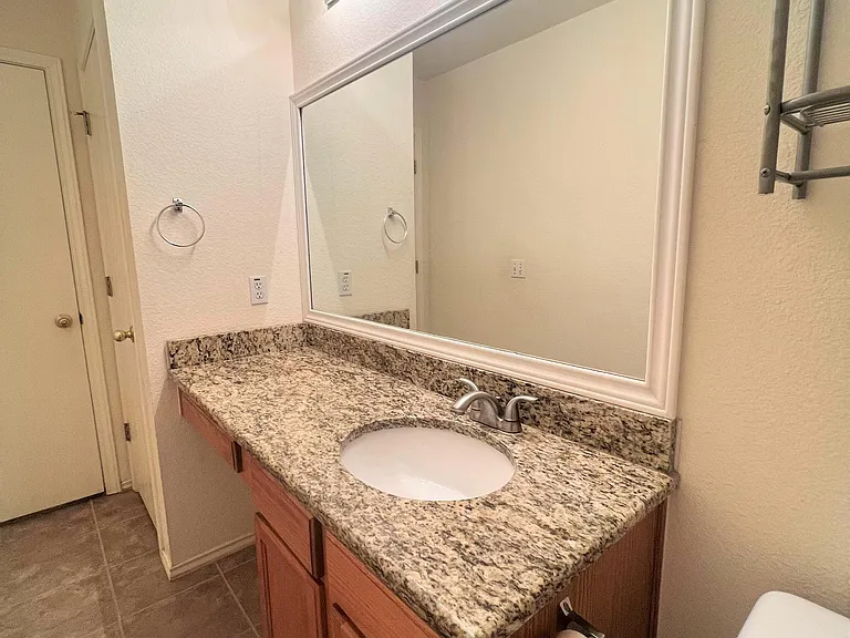 6901 Broad Brook Dr — Photo 9