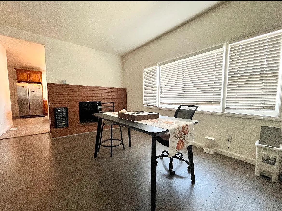 6 bed, 3.5 bath, $1,100 — Photo 2