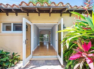 16 Little Pond Rd, Lantana, FL 33462