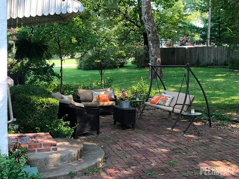 501 NE Barnes Ave — Photo 31