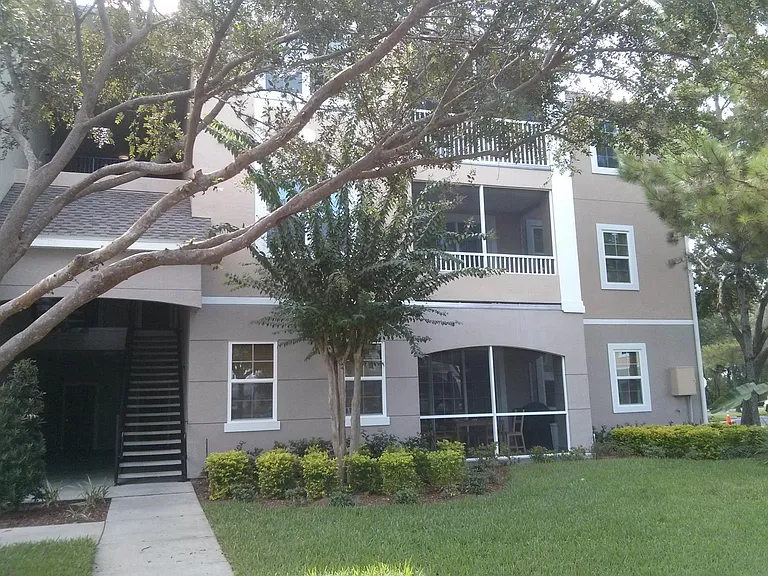 3280 Soho St #205 — Photo 2