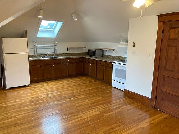 2nd image of 67 Benton Rd #3