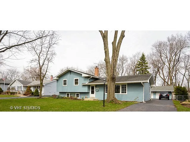 339 Hazelwood Dr photo 1