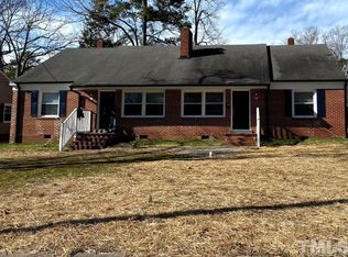512 Cross St, Sanford, NC 27330